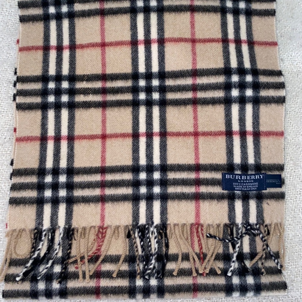 Burberry cashmere scarf